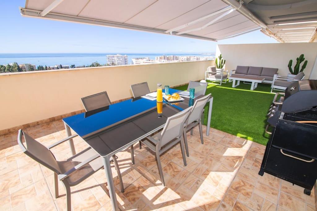 Center Penthouse *