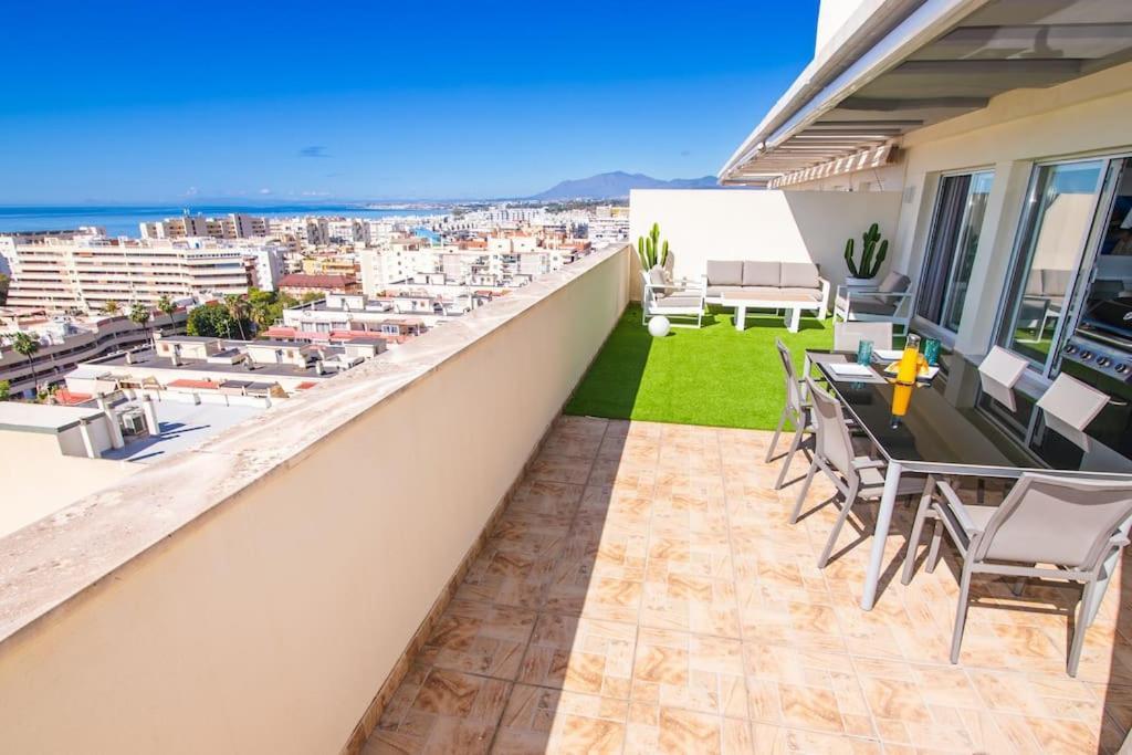 Center Penthouse *
