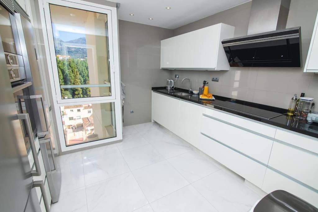 Center Penthouse *